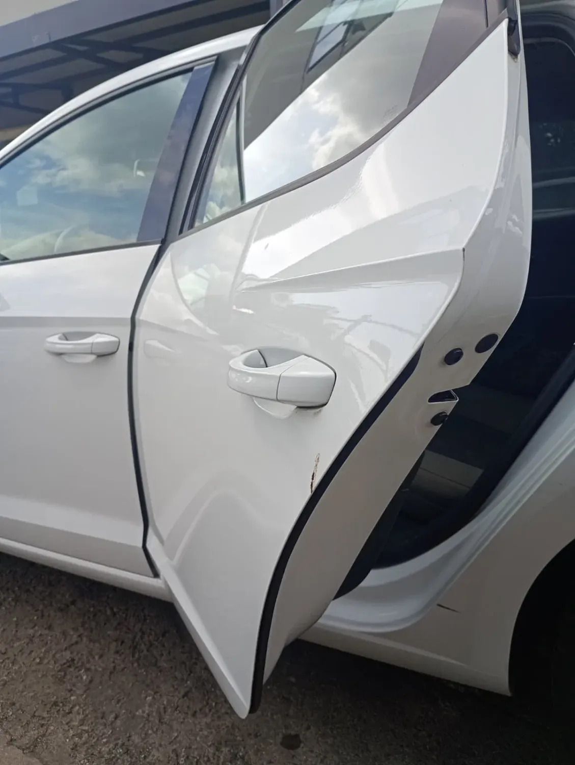 Porta posteriore sinistra Seat Leon (2012 – 2017) 1.6 77 KW diesel 5F4833055 CLH