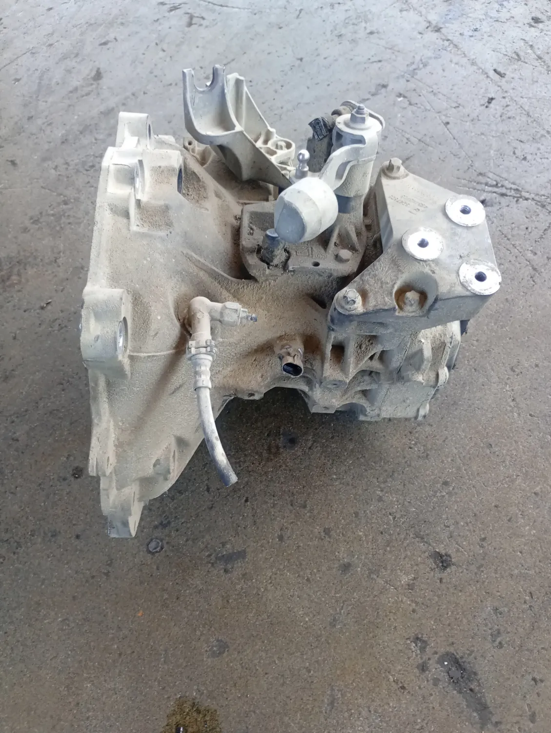 Cambio completo Opel Meriva (2010 – oggi) 1.3 70 KW diesel 24578851 A13DTE
