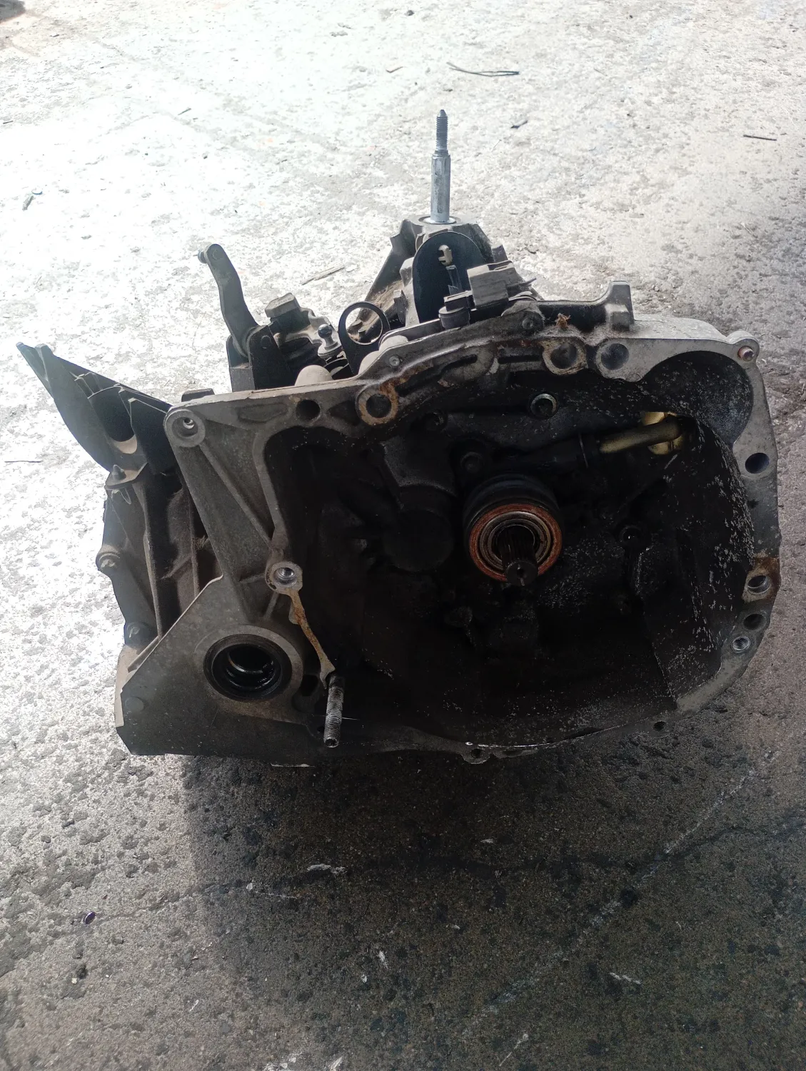 Cambio completo Nissan Note (2013 – oggi) 1.2 59 KW benzina HR12