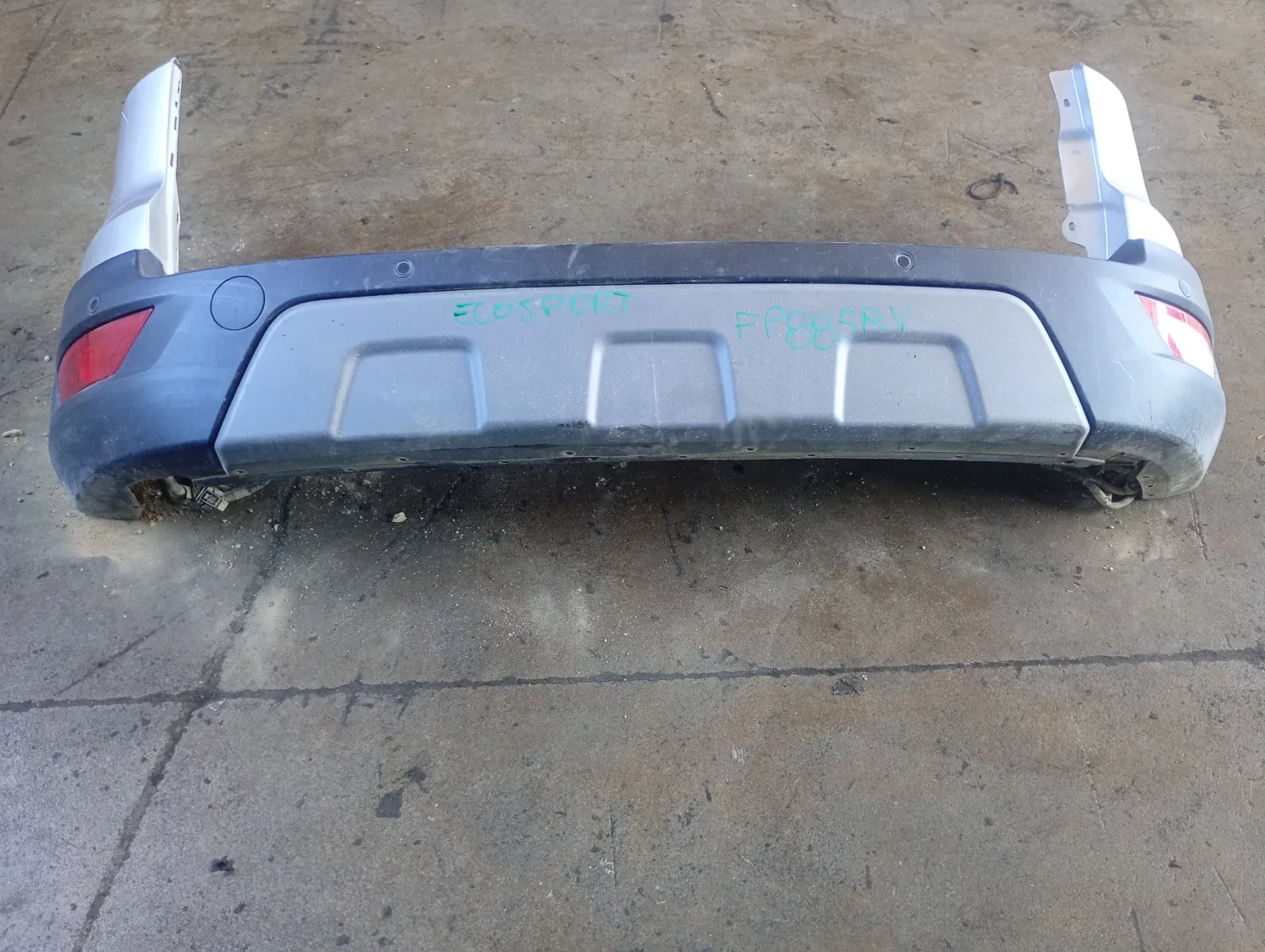 Paraurti posteriore Ford Ecosport (2017 – 2023) 1.5 73 KW diesel 2251044 Z2JA