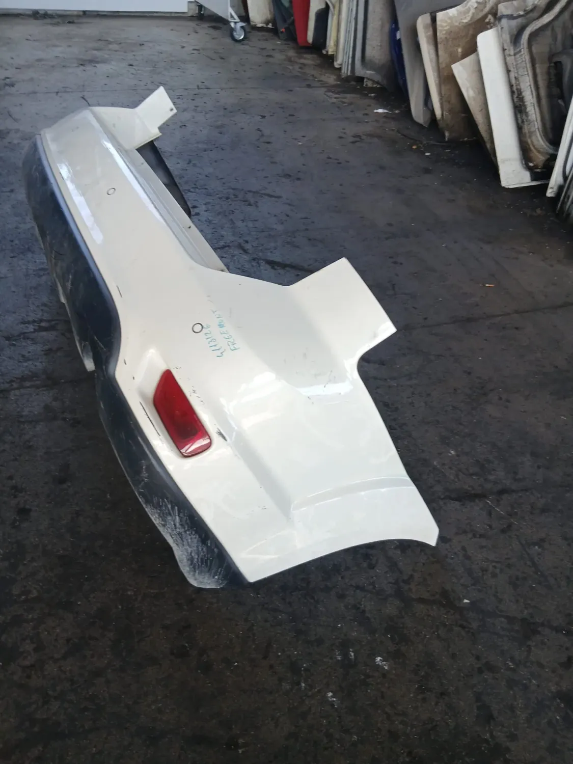 Paraurti posteriore completo Fiat Freemont (2011 – oggi) 2.0 103 KW diesel 939B5000