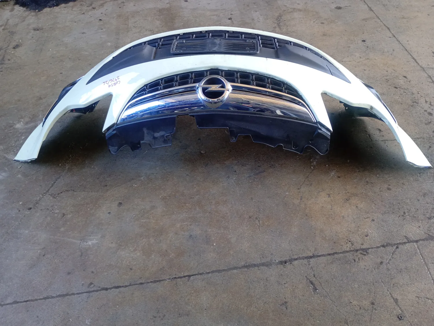 Paraurti anteriore Opel Corsa (2011 – 2015) 1.3 55 KW diesel 95508031 A13DTC