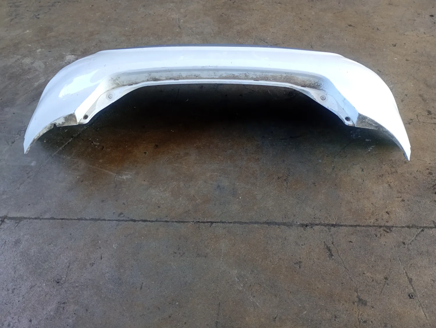 Paraurti posteriore Ford Fiesta (2008 – 2013) 1.4 50 KW diesel 1730685 F6JD