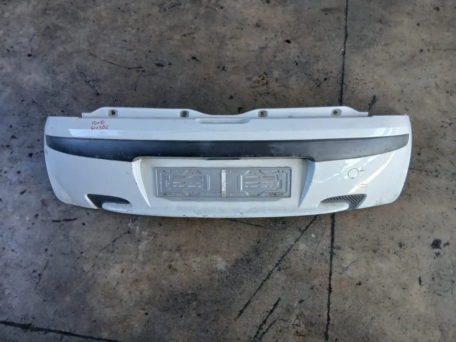 Paraurti posteriore Fiat Punto (1999 – 2005) 1.2 44 KW benzina 735272757 188A4000