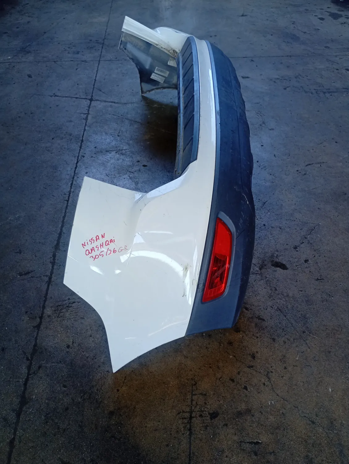 Paraurti posteriore Nissan Qashqai (2014 – 2018) 1.5 81 KW diesel 850224EB0A K9K