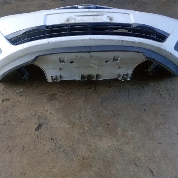 Paraurti anteriore Opel Meriva (2010 – oggi) 1.4 74 KW benzina 93168449 A14XER