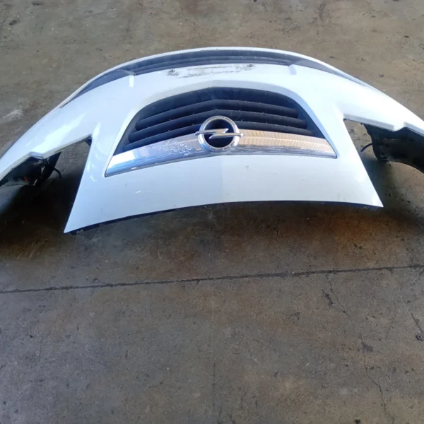 Paraurti anteriore Opel Meriva (2010 – oggi) 1.4 74 KW benzina 93168449 A14XER