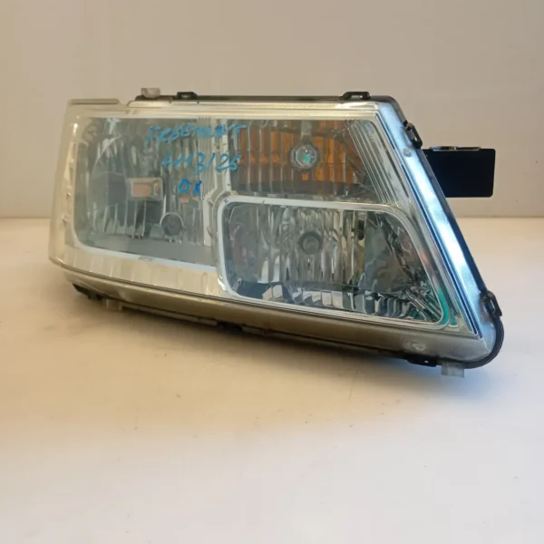 Faro ant. destro Fiat Freemont (2011 – oggi) 2.0 103 KW diesel K05067788AE 939B5000