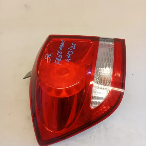 Faro posteriore est. sinistro Fiat Freemont (2011 – oggi) 2.0 103 KW diesel K68078481AD 939B5000