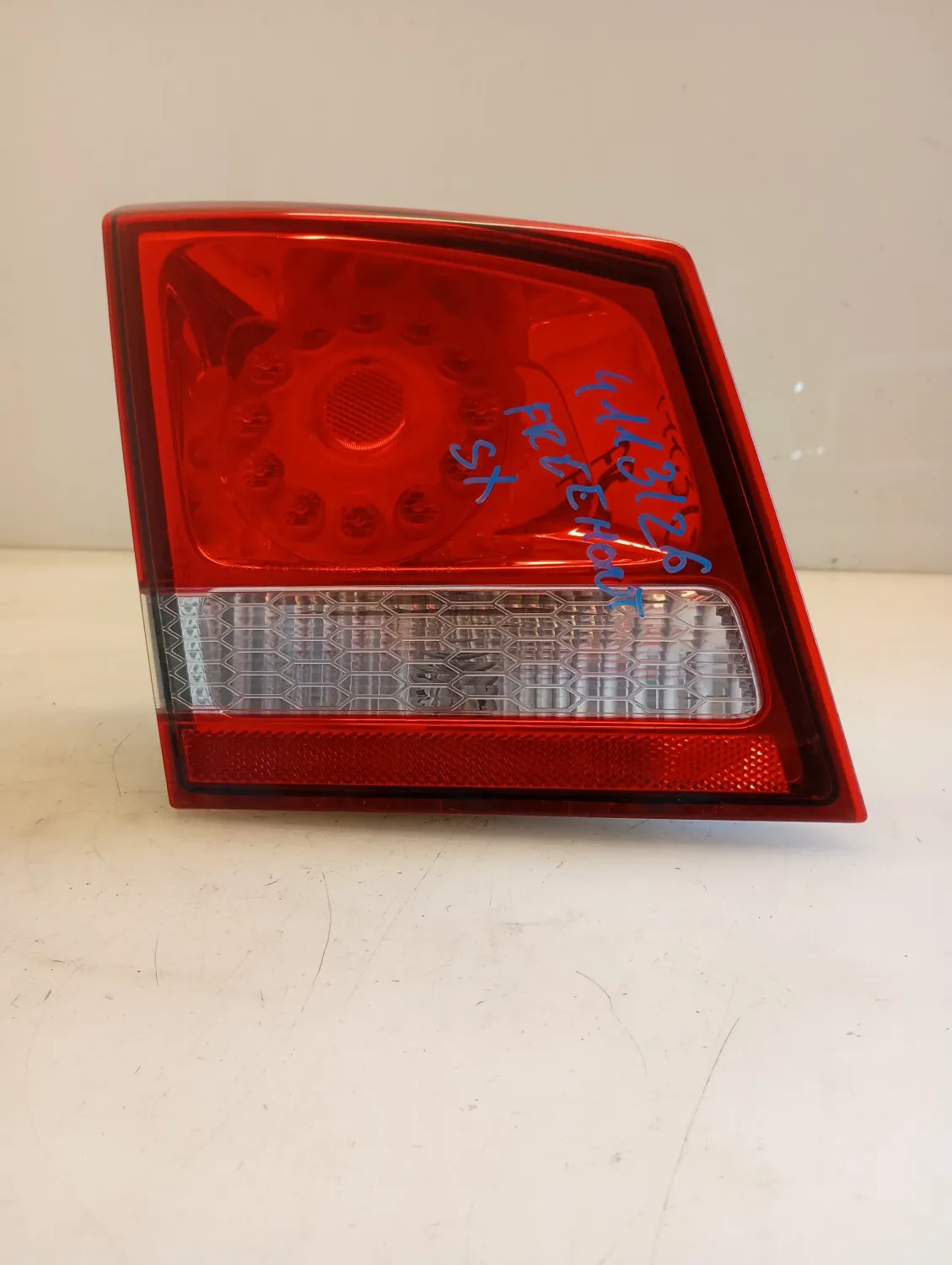 Faro posteriore int. sinistro Fiat Freemont (2011 – oggi) 2.0 103 KW diesel K68078517AE 939B5000