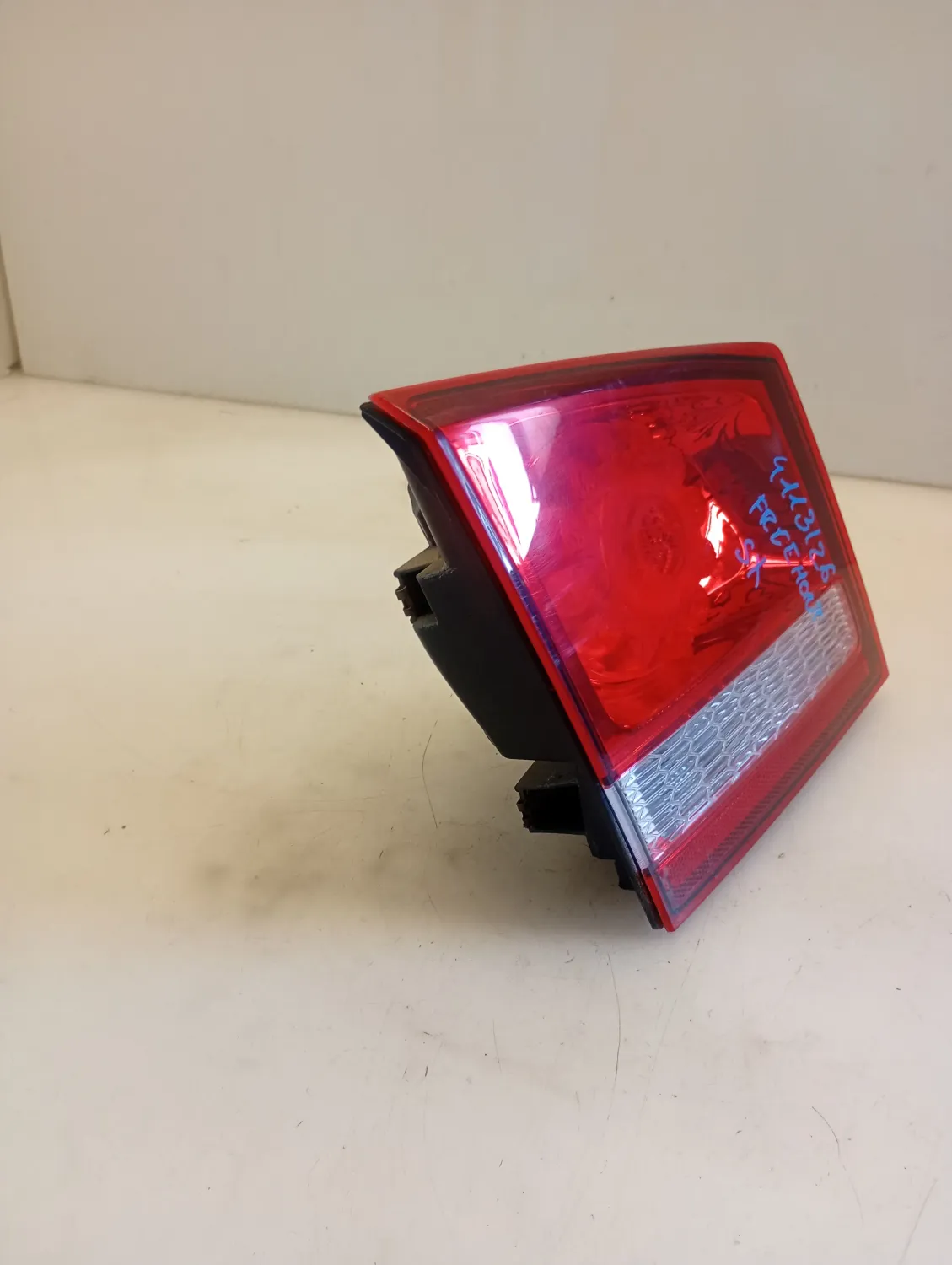 Faro posteriore int. sinistro Fiat Freemont (2011 – oggi) 2.0 103 KW diesel K68078517AE 939B5000