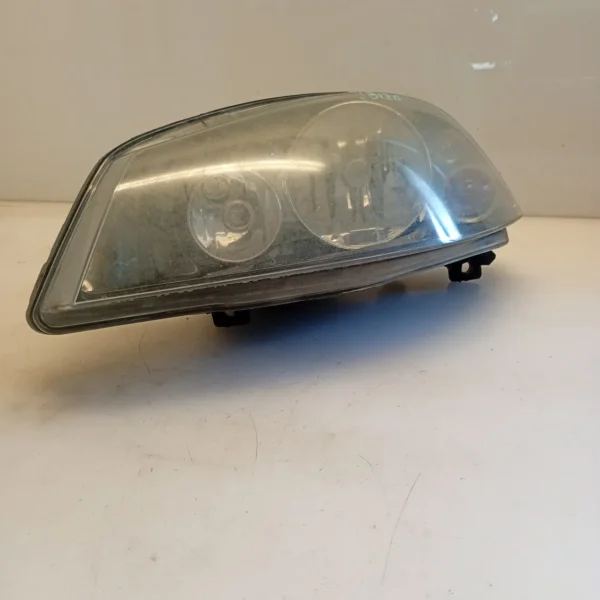 Faro ant. sinistro Seat Ibiza (2001 – 2009) 1.9 74 KW diesel 6L1941751M AXR
