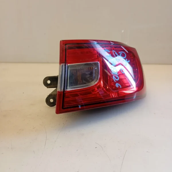 Faro posteriore est. destro Renault Clio 4a Serie (2012 – 2016) 1.1 54 KW 265502631R D4F P7
