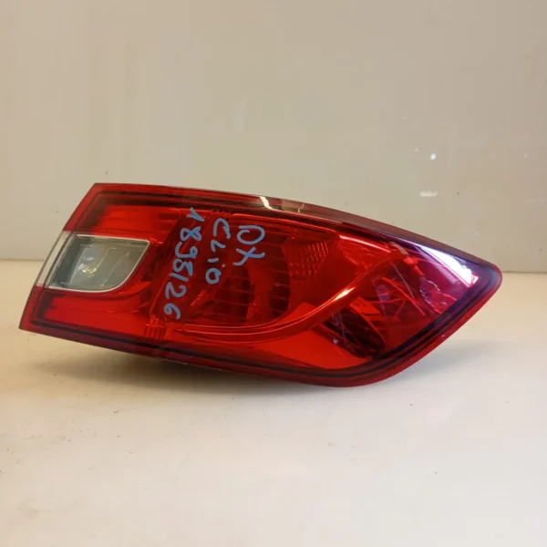 Faro posteriore est. destro Renault Clio 4a Serie (2012 – 2016) 1.1 54 KW 265502631R D4F P7