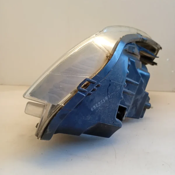 Faro ant. destro Dacia Sandero (2008 – 2013) 1.4 55 KW 8200733877 K7J A7