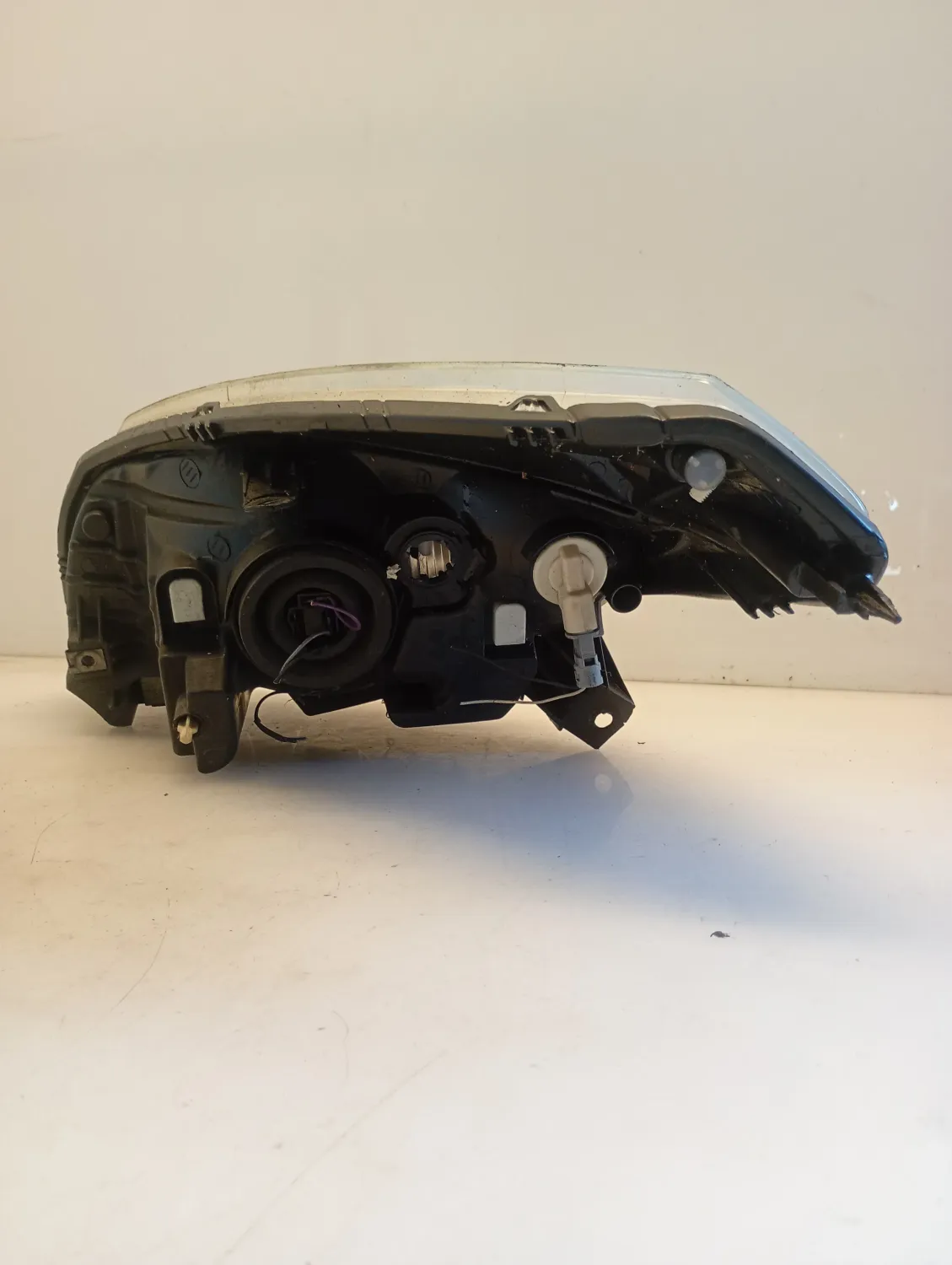 Faro ant. destro Dacia Sandero (2008 – 2013) 1.4 55 KW 8200733877 K7J A7