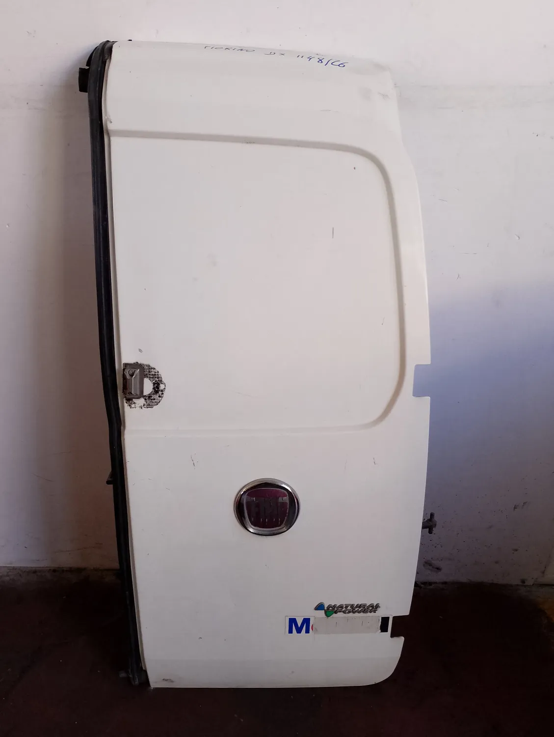 Battente post. destro Fiat Fiorino (2007 – 2016) 1.4 57 KW benzina/metano 1393311080 350A1000