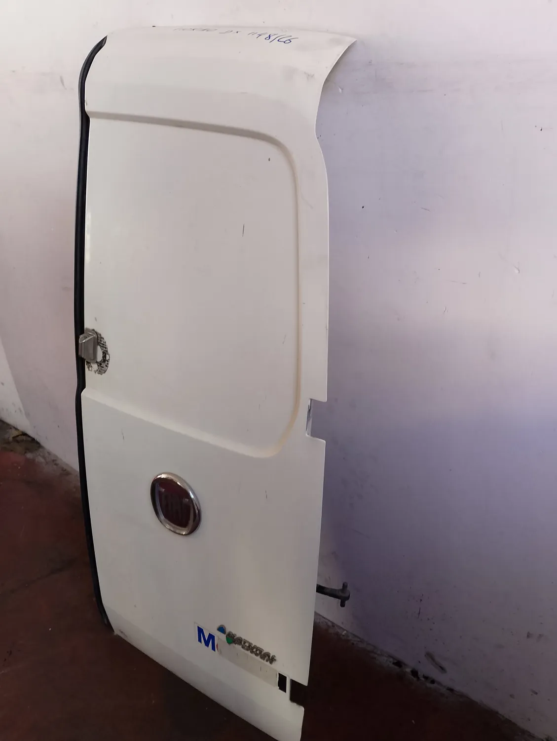 Battente post. destro Fiat Fiorino (2007 – 2016) 1.4 57 KW benzina/metano 1393311080 350A1000
