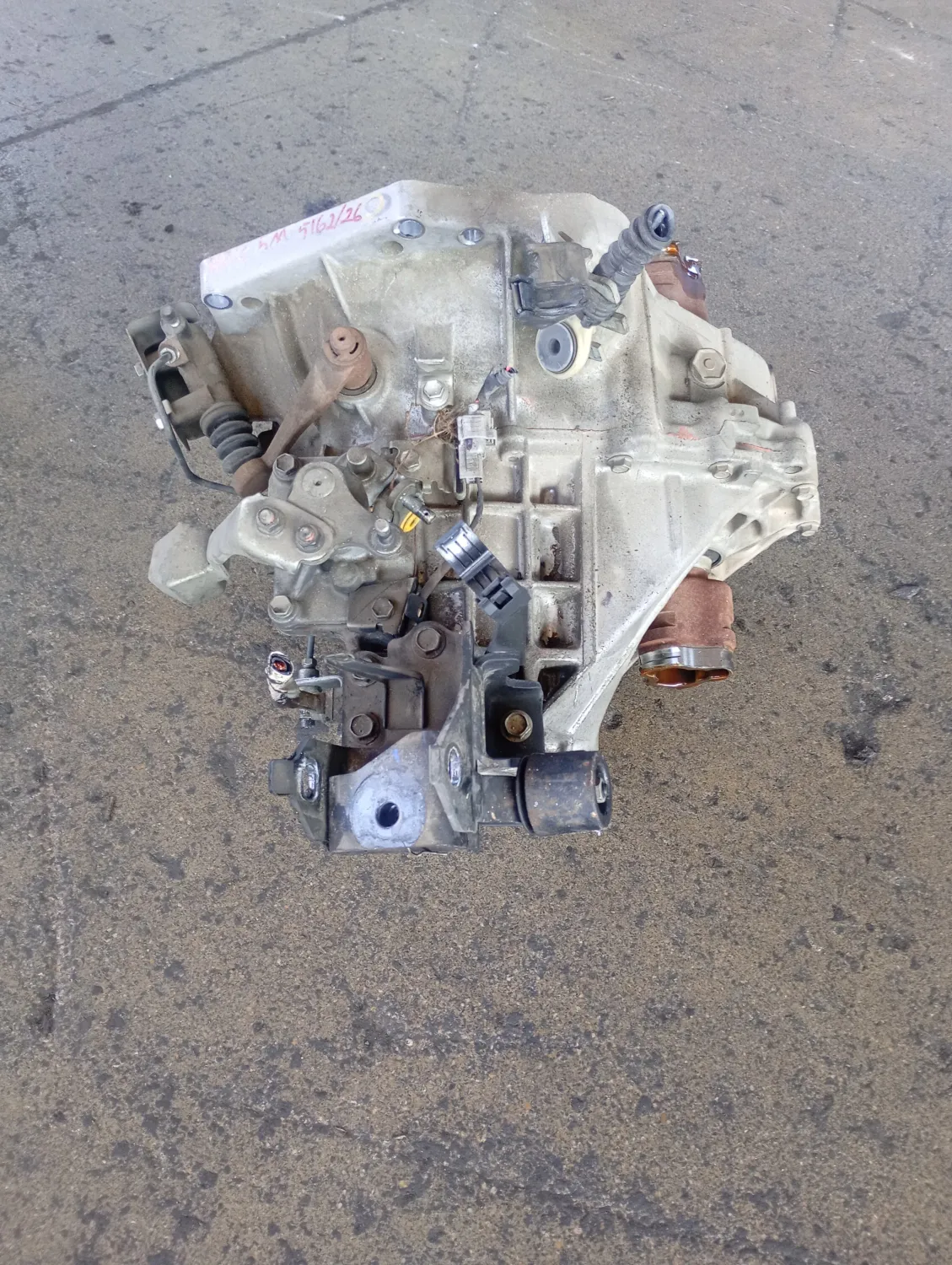 Cambio completo Toyota Yaris (2011 – 2015) 1.0 51 KW benzina 303000D190 1KR FE