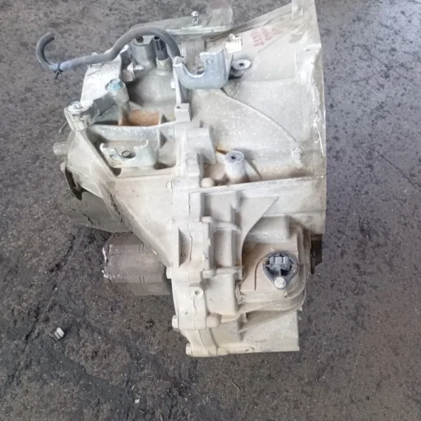 Cambio completo Nissan Qashqai (2007 – 2010) 2.0 110 KW diesel 32010JG70E M9R