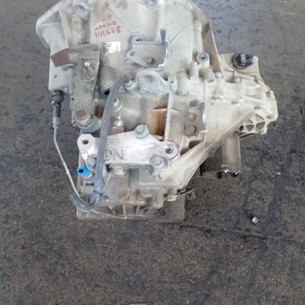 Cambio completo Nissan Qashqai (2007 – 2010) 2.0 110 KW diesel 32010JG70E M9R
