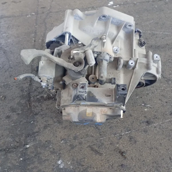 Cambio completo Volkswagen Fox (2005 – 2011) 1.4 55 KW benzina 02T300043L BKR