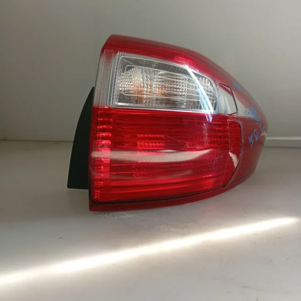 Faro posteriore est. destro Ford C-max (2010 – 2015) 1.0 92 KW benzina 1767526 M1DA