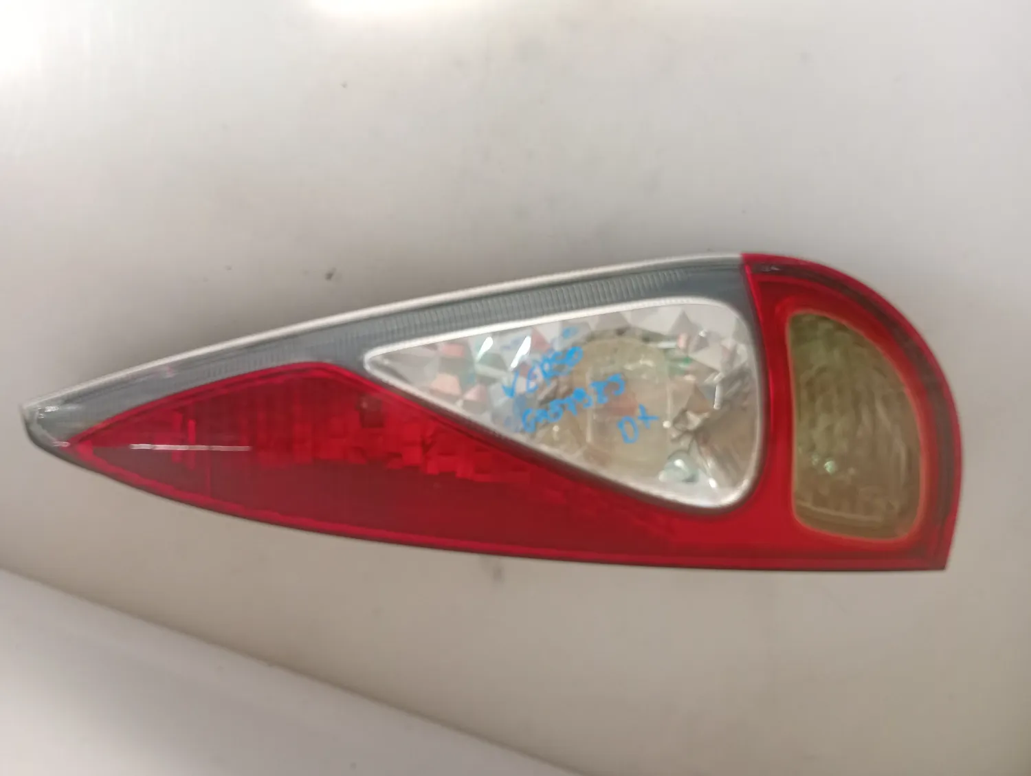 Faro posteriore destro Toyota Yaris Verso (2003 – 2007) 1.3 62 KW benzina 8155052350 2NZ FE