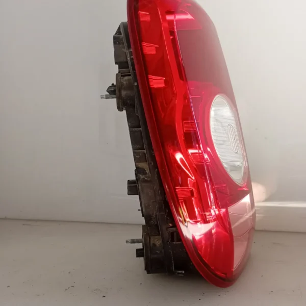 Faro posteriore sinistro Dacia Duster (2010 – 2013) 1.6 77 KW benzina 265550035R K4M H6