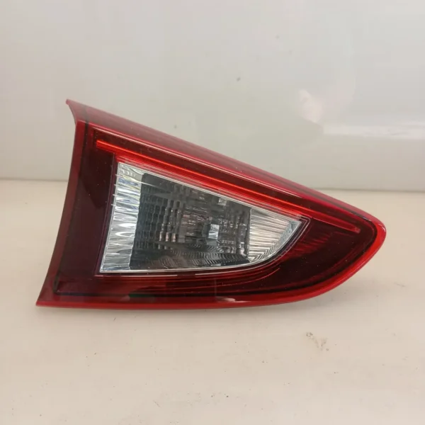 Faro posteriore int. sinistro Mazda Mazda 2 3a Serie (2014 – 2020) 1.5 77 KW diesel DB5J513G0B S5