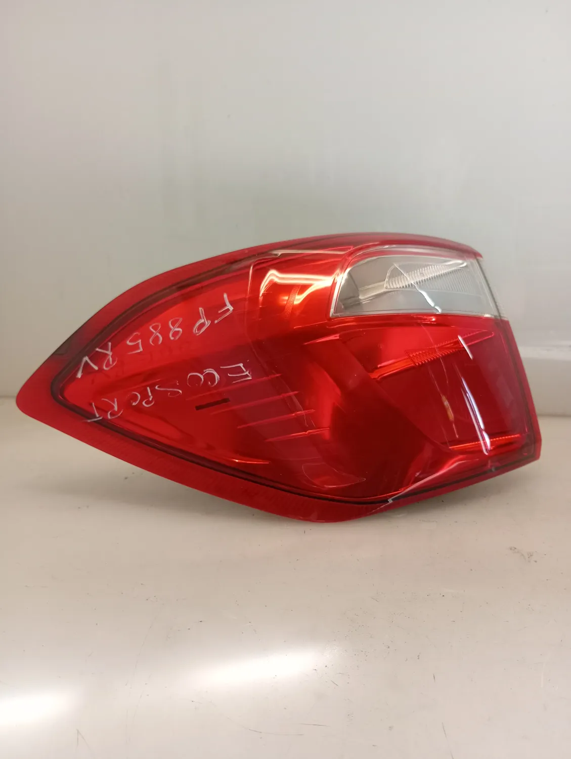 Faro posteriore est. sinistro Ford Ecosport (2017 – 2023) 1.5 73 KW diesel 2304083 Z2JA