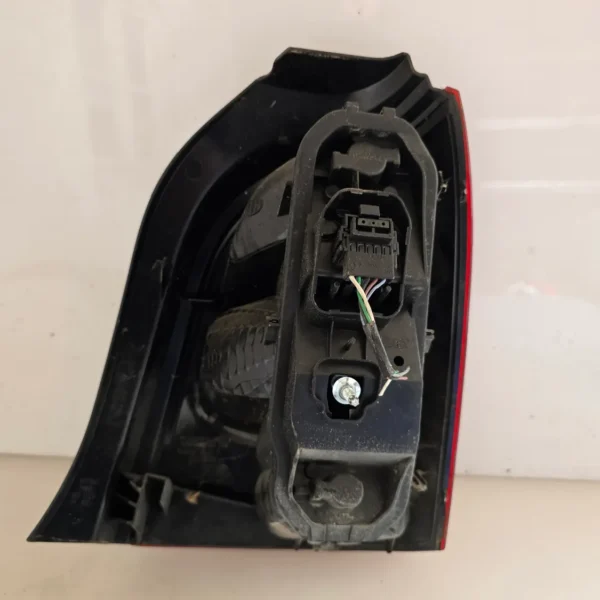 Faro posteriore sinistro Renault Twingo 2a Serie (2007 – 2012) 1.1 56 KW benzina 8200387888 D4F J7