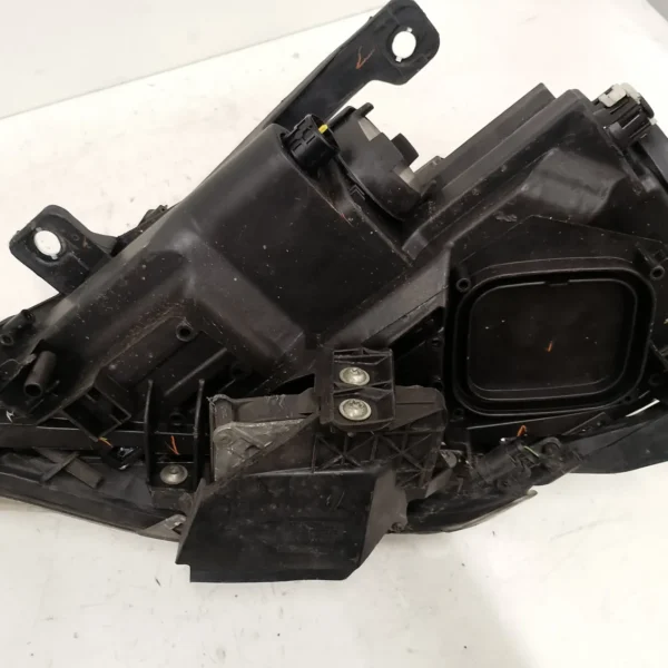 Faro ant. destro Lancia Delta (2008 – 2011) 1.6 88 KW diesel 51876361 198A2000