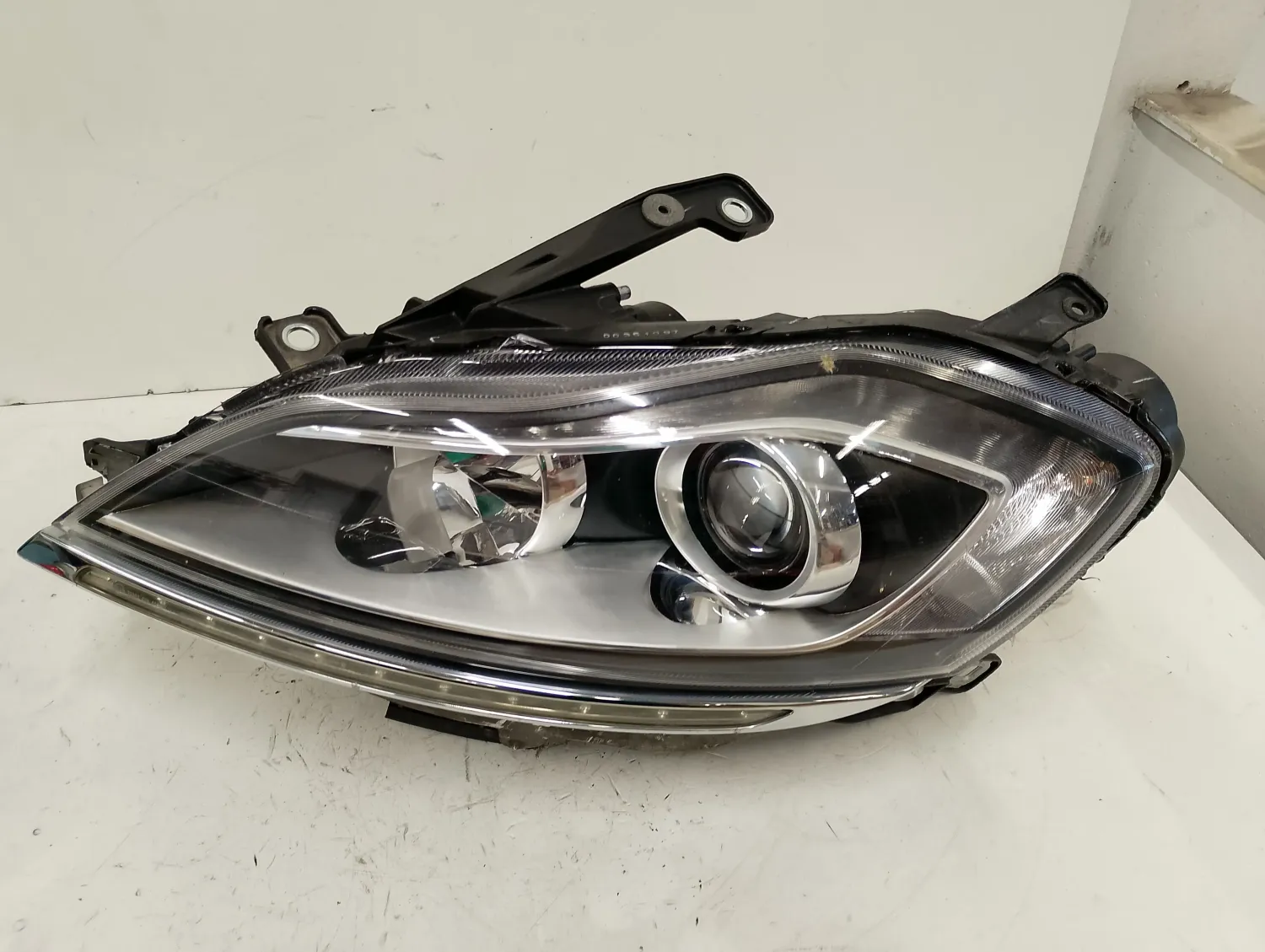 Faro ant. sinistro Lancia Delta (2008 – 2011) 1.6 88 KW diesel 51876348 198A2000