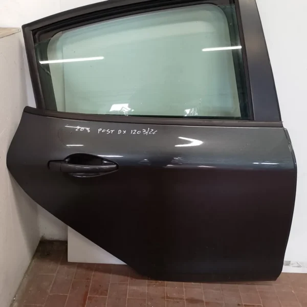 Porta posteriore destra Peugeot 208 (2015 – 2020) 1.2 60 KW benzina 9671907480 HM01