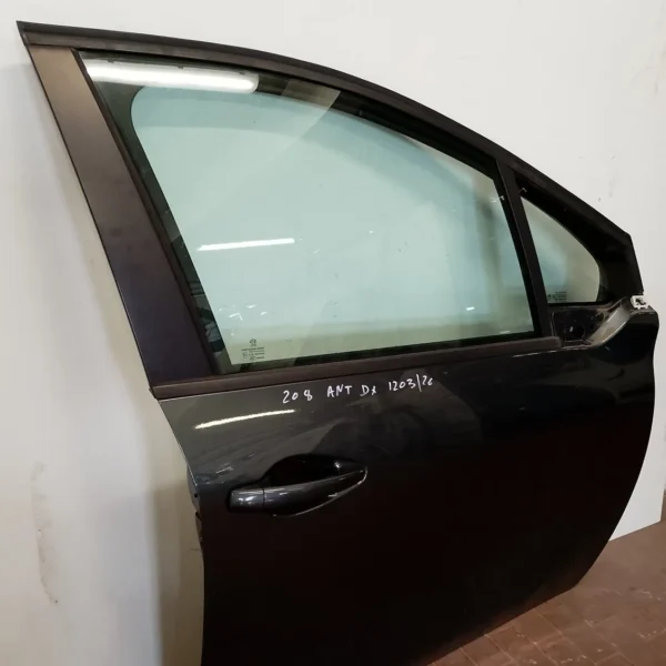Porta anteriore destra Peugeot 208 (2015 – 2020) 1.2 60 KW benzina 9807820680 HM01