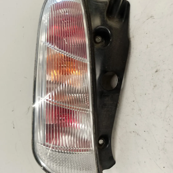 Faro posteriore sinistro Lancia Ypsilon (2008 – 2013) 1.2 51 KW benzina 51786658 169A4000