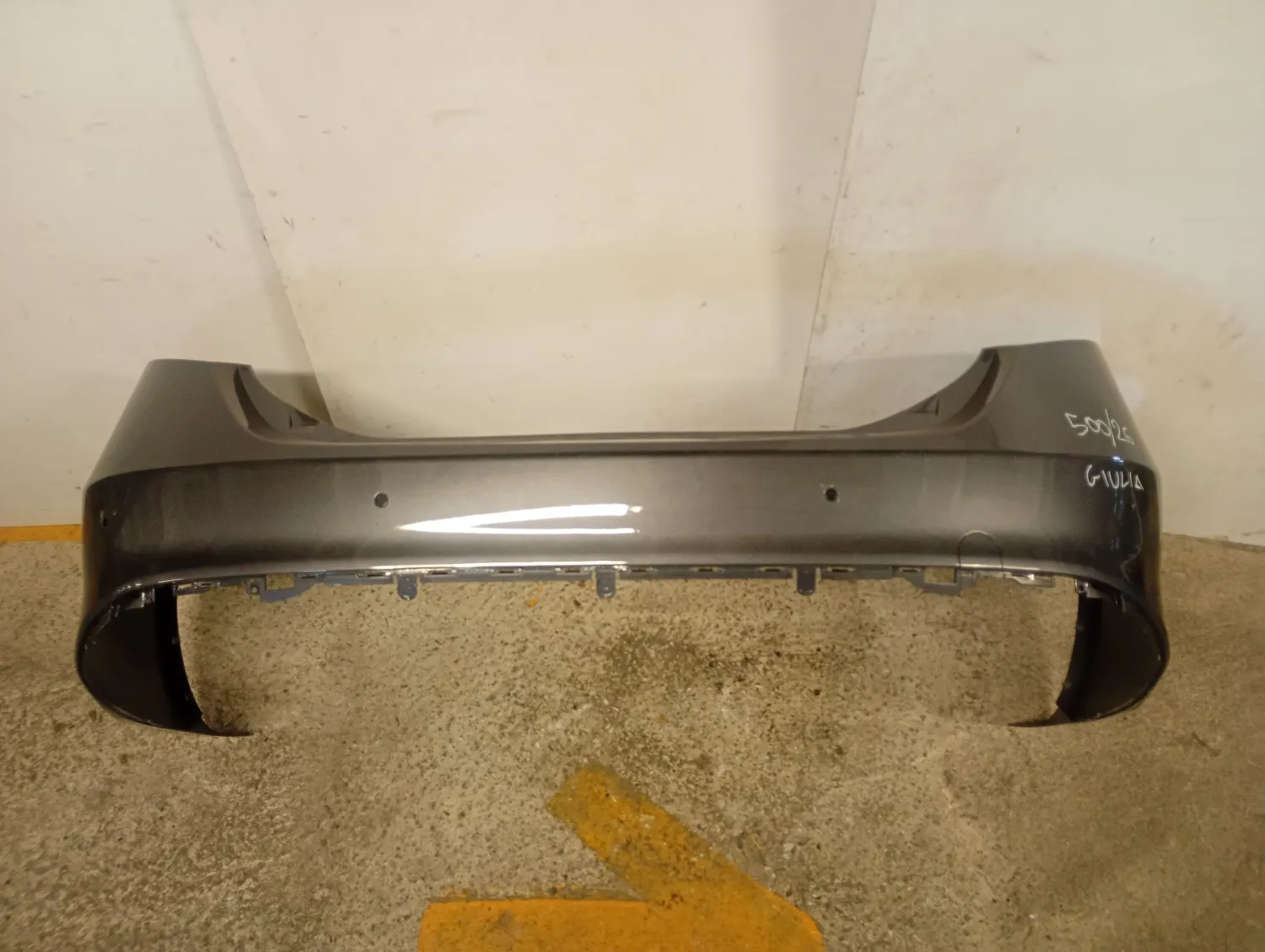 Paraurti posteriore Alfa Romeo Giulia (2016 – oggi) 2.1 110 KW diesel 156142326 55268532