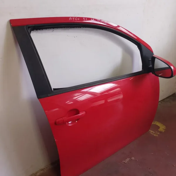 Porta anteriore destra Toyota Aygo 2a Serie (2018 – oggi) 1.0 53 KW benzina 670010H050 1KR
