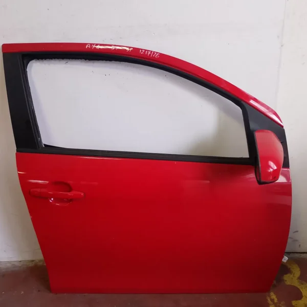 Porta anteriore destra Toyota Aygo 2a Serie (2018 – oggi) 1.0 53 KW benzina 670010H050 1KR