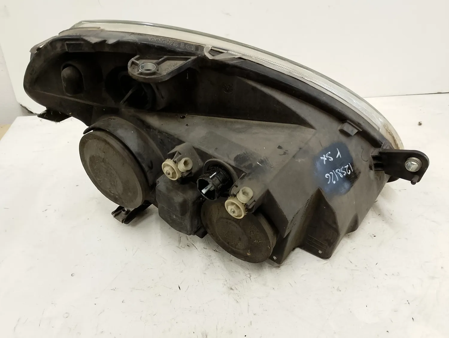 Faro ant. sinistro Lancia Ypsilon (2008 – 2013) 1.3 55 KW diesel 51786654 199A2000