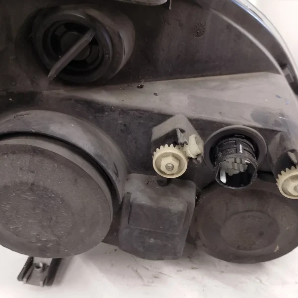 Faro ant. sinistro Lancia Ypsilon (2008 – 2013) 1.3 55 KW diesel 51786654 199A2000