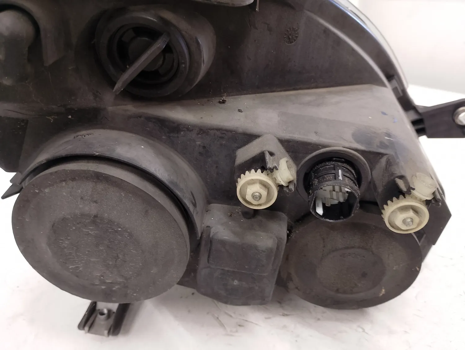 Faro ant. sinistro Lancia Ypsilon (2008 – 2013) 1.3 55 KW diesel 51786654 199A2000