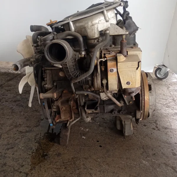 Motore completo Nissan Terrano (1996 – 1999) 2.7 92 KW diesel TD27E