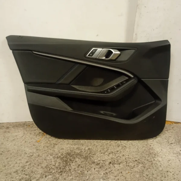 Pannello interno porta anteriore sinistro Bmw Serie 1 (2019 – 2024) 2.0 110 KW diesel 51419893839 B47C20B