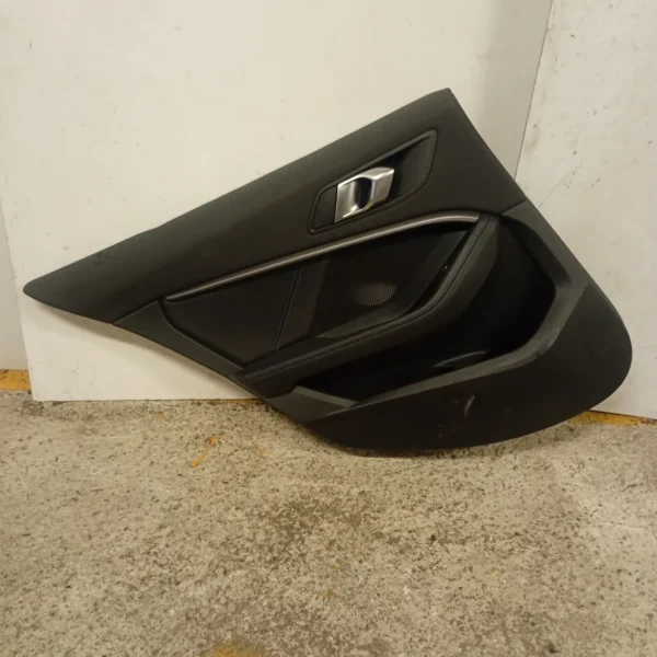 Pannello interno porta posteriore sinistro Bmw Serie 1 (2019 – 2024) 2.0 110 KW diesel 51429893847 B47C20B