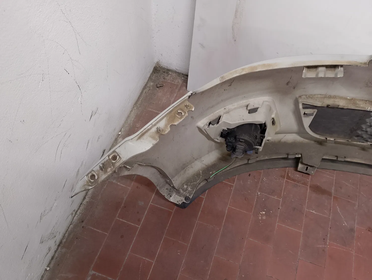 Paraurti anteriore Ford Fiesta (2005 – 2008) 1.2 55 KW benzina 1385164 FUJA