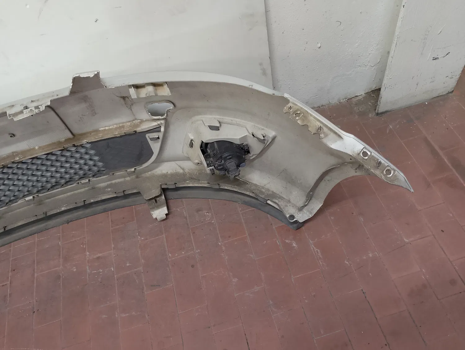 Paraurti anteriore Ford Fiesta (2005 – 2008) 1.2 55 KW benzina 1385164 FUJA