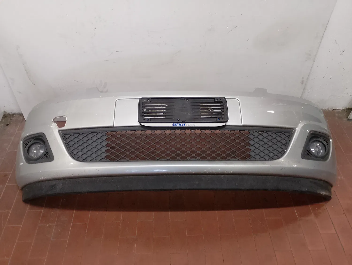 Paraurti anteriore Ford Fiesta (2005 – 2008) 1.2 55 KW benzina 1385164 FUJA