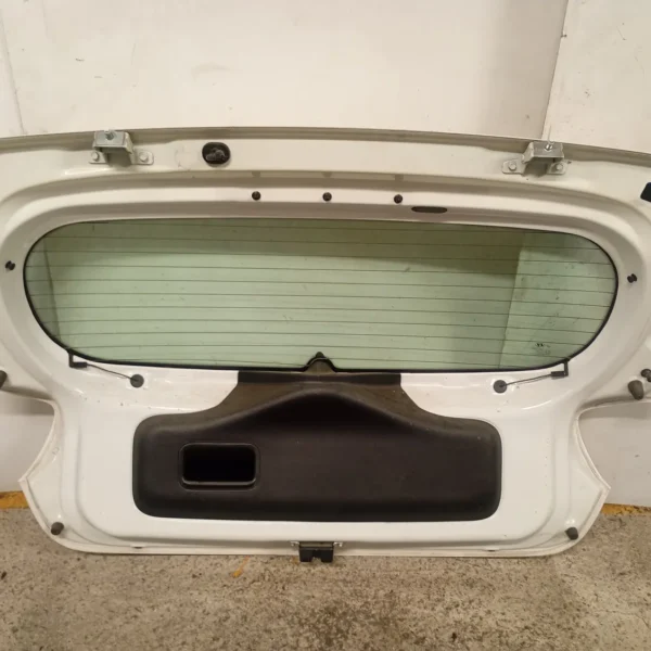 Portellone post. Hyundai I10 (2013 – 2017) 1.0 49 KW benzina 73700B9030 G3LA